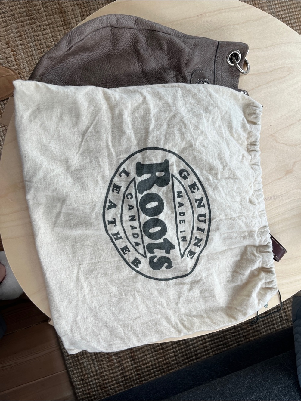 Vintage Roots Large Olivia Taupe Leather Bag - Picture 13 of 13